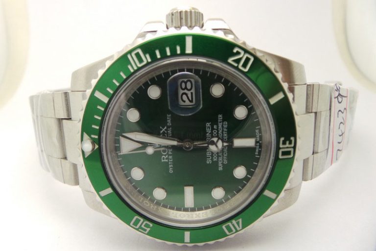 Rolex-Green-Submariner-116600LV-Watch-Dial